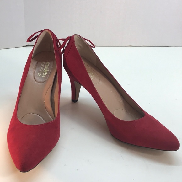Coach & Four Red SuedeLike PointedToe Heels Sz 10 - Picture 2 of 8